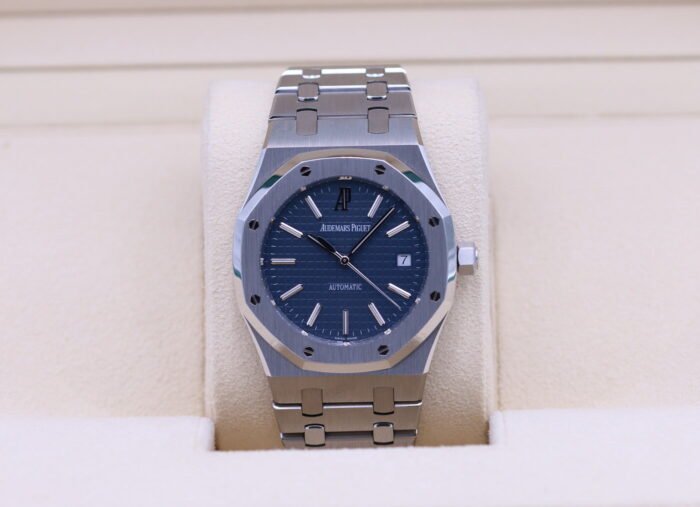 Audemars Piguet Royal Oak 15300ST Blue Dial Stainless 39mm