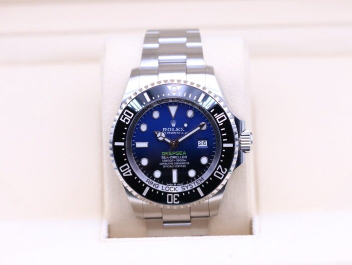 Rolex DeepSea Sea-Dweller D-Blue 126660 – 2018 Box & Papers